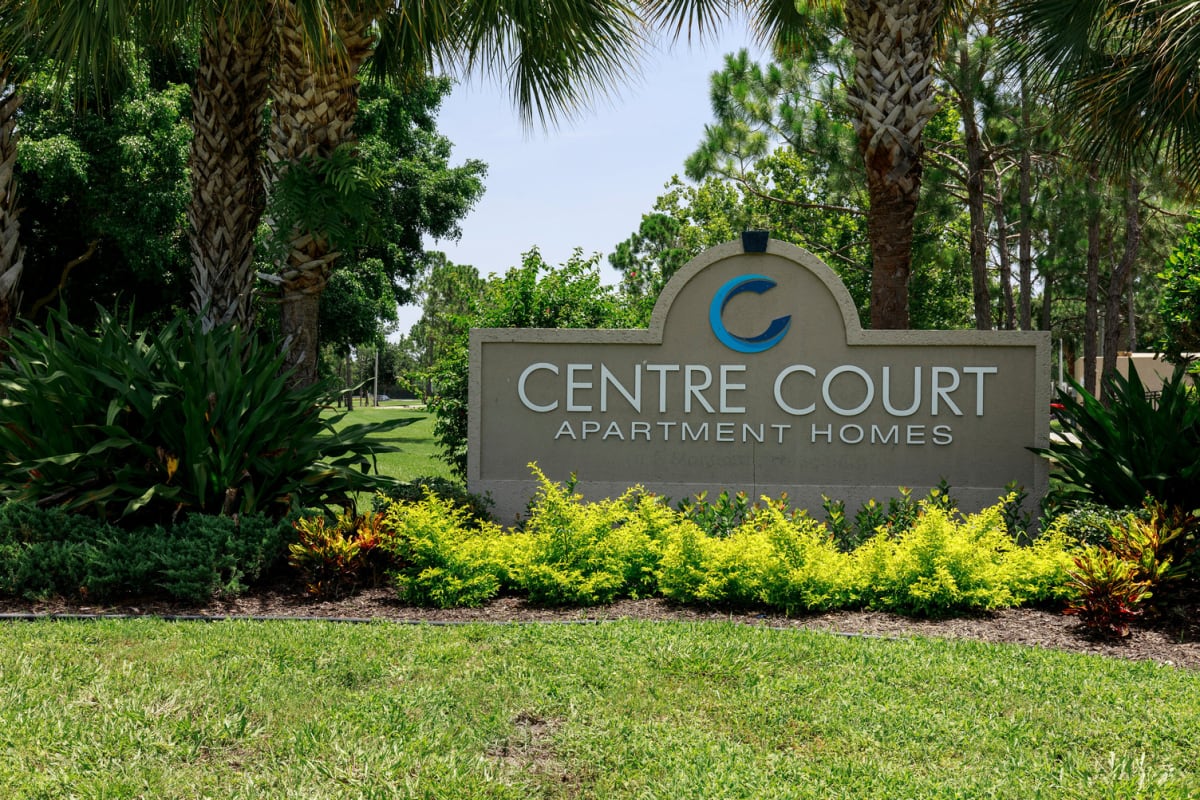 Photos and Video of Centre Court Apartment Homes in Bradenton, FL